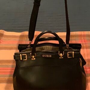 Guess crossbody handbag, pebbled luxury satchel— 100% PU material.